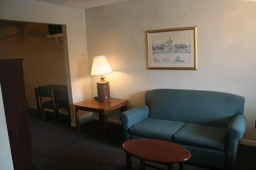 King'S Inn Huntsville Exterior foto